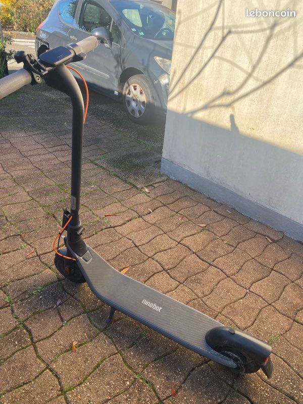 Trottinette électrique ninebot (image 2)