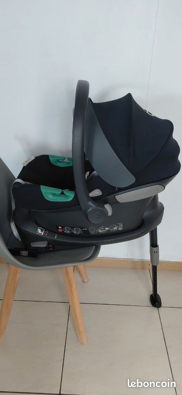 Cosy Cybex Aton S2 + base isofix (image 2)