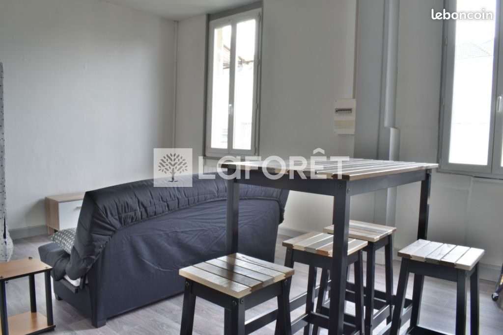Appartement 1 pièce 23 m² - Brive-la-Gaillarde 19100 (image principale 0)
