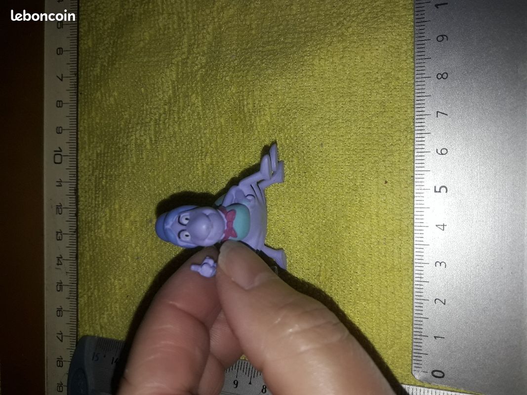 Maya l abeille figurine (image 2)