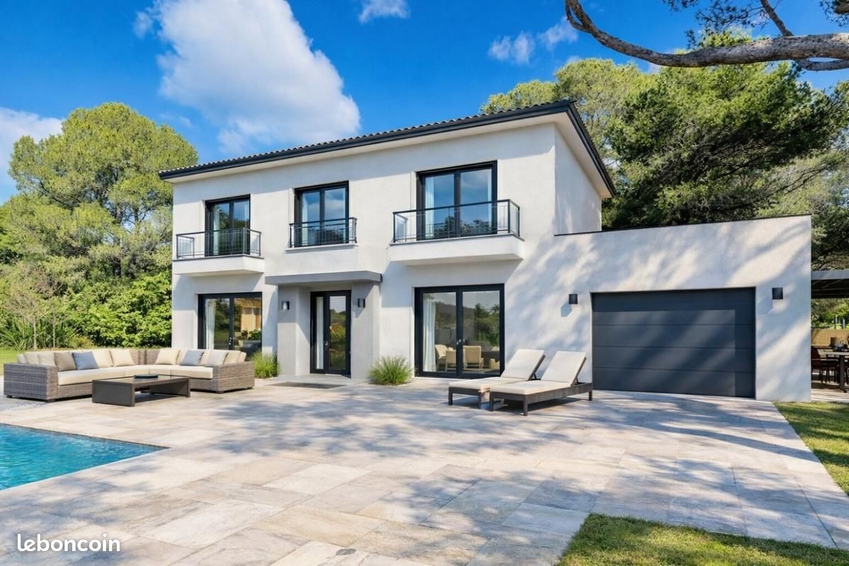 Maison 4 pièces 160 m² · à Ventabren · 160 m² · 889 000 €
