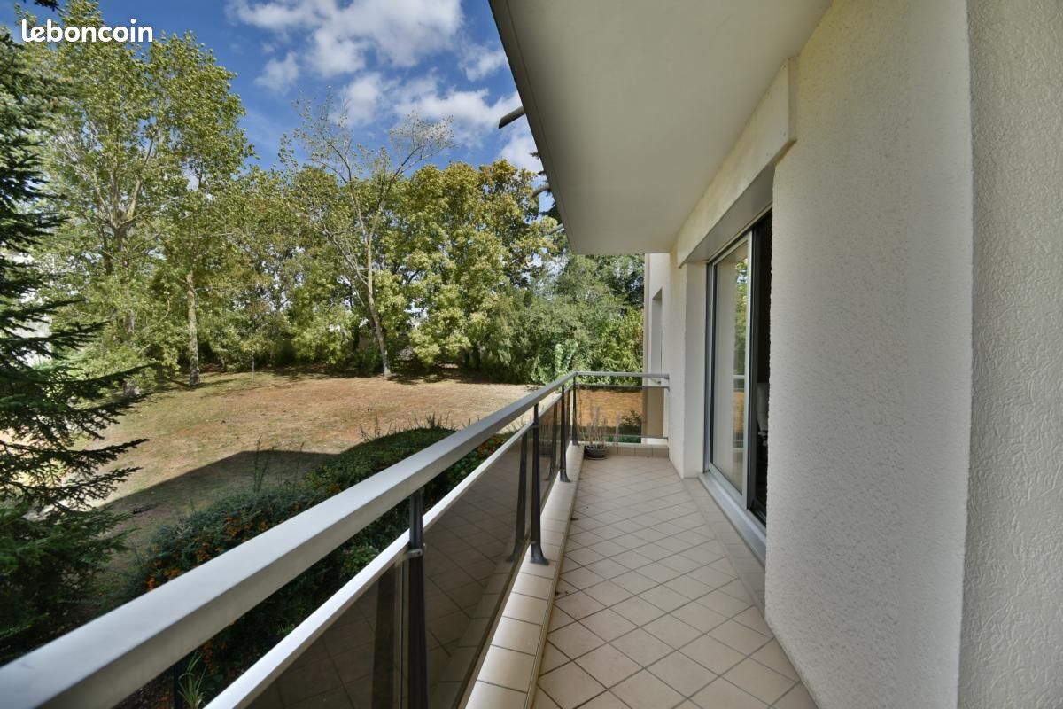 Appartement 3 pièces 82 m² · à Chartres · 82 m² · 215 000 €