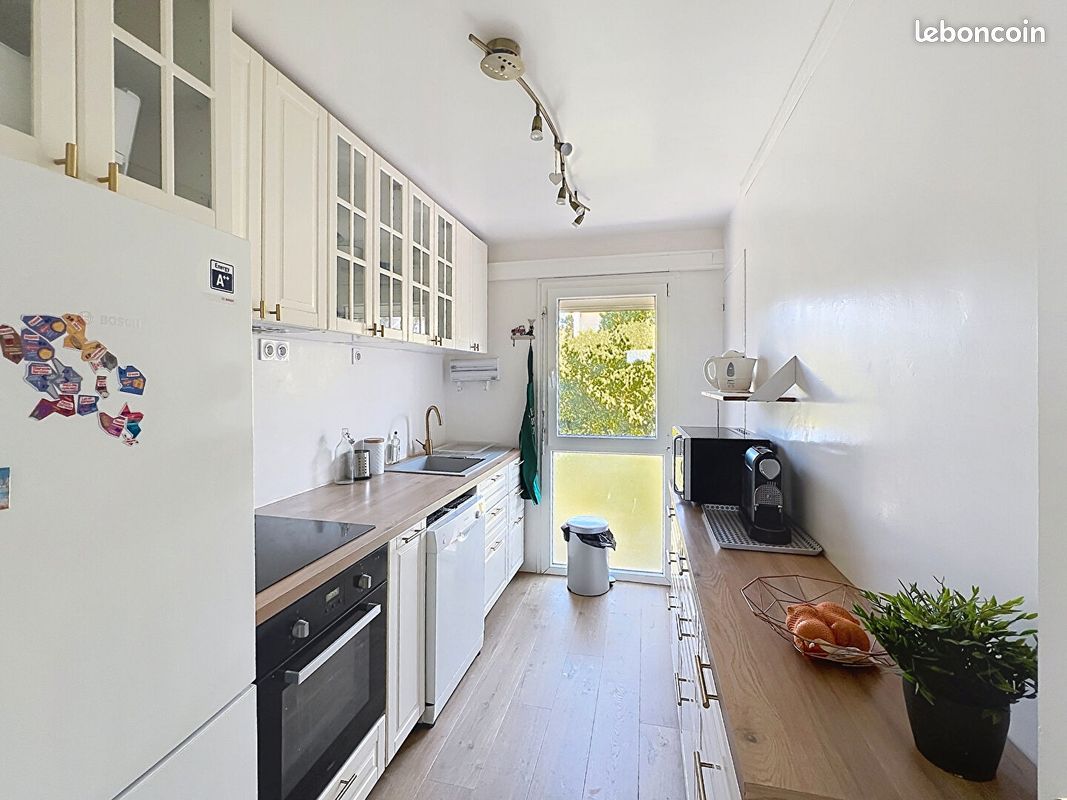 Appartement 3 pièces 64 m² · à Aix-en-Provence · 64 m² · 1 200 €/mois