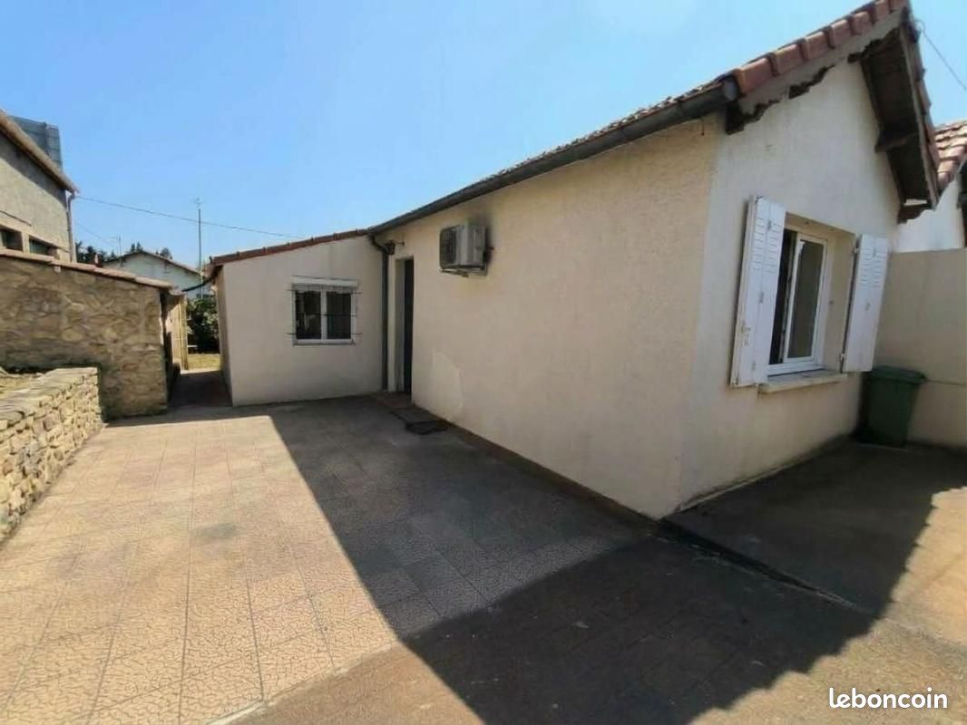 Maison 3 pièces 61 m² · à Nîmes · 61 m² · 121 000 €