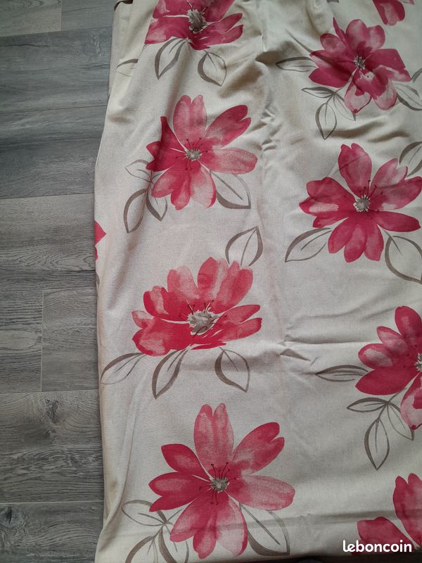 66 X 72 RIDEAUX DOUBLÉS FLEUR PRÊTS À L'EMPLOI