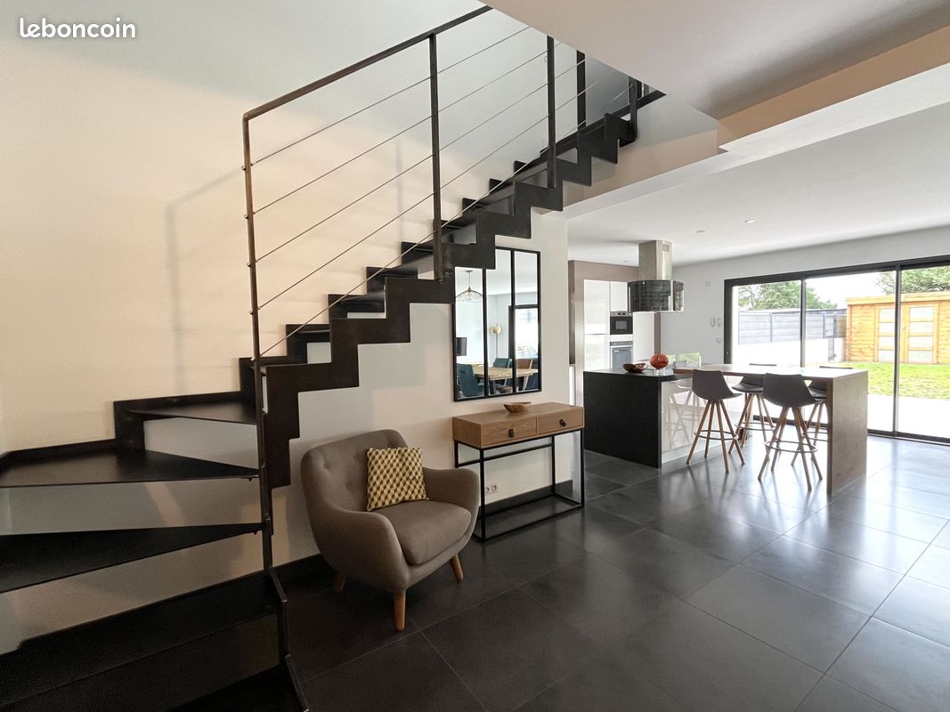 Maison a louer coueron - 6 pièce(s) - 141 m2 - Surfyn