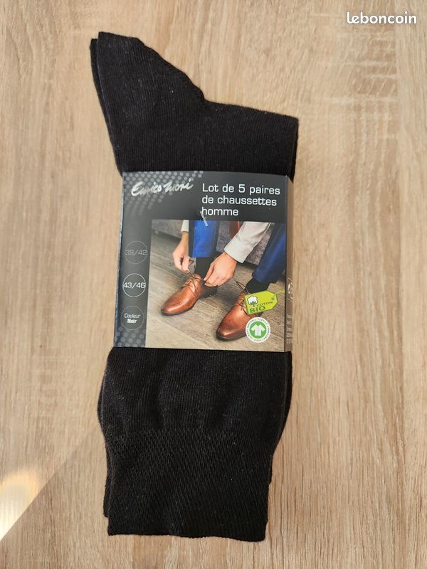 Lot de paires de chaussettes homme noires bio taille 43-46