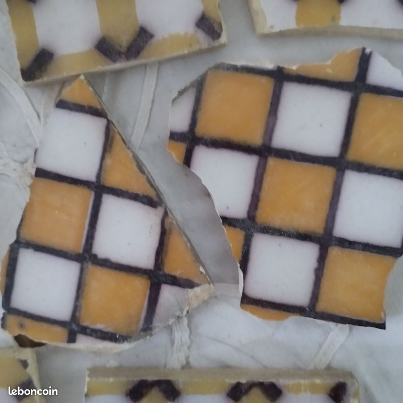 Céramiques de Desvres jaune quadrillé (image 4)