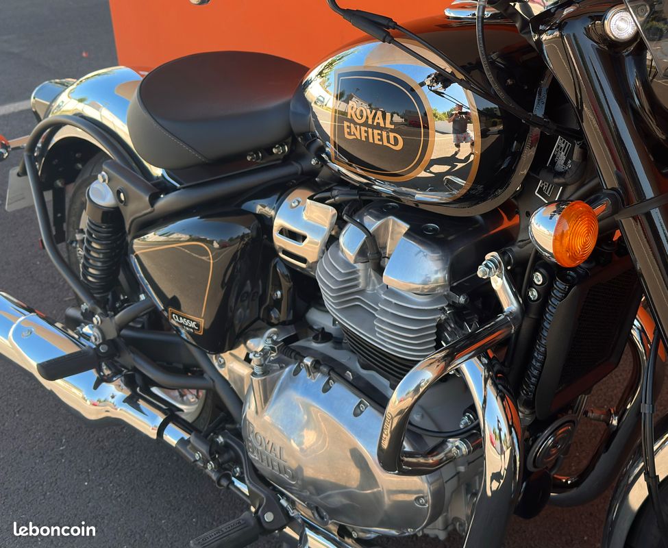 Royal Enfield 650 Classic avec compte-tours intégré (image 5)