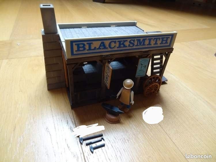 Playmobil Brown Post Corner House Vintage Western Blacksmith 3430 Broken