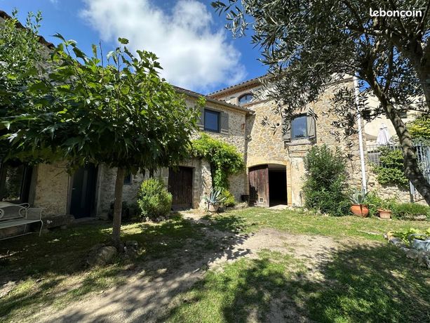 Maison 8 pièces 206 m²