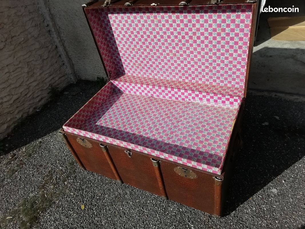 Malle de voyage (coffre) (image 1)