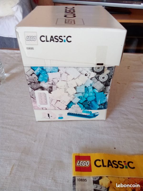 Lego classic 10695 complet avec boîte et notice (image 4)