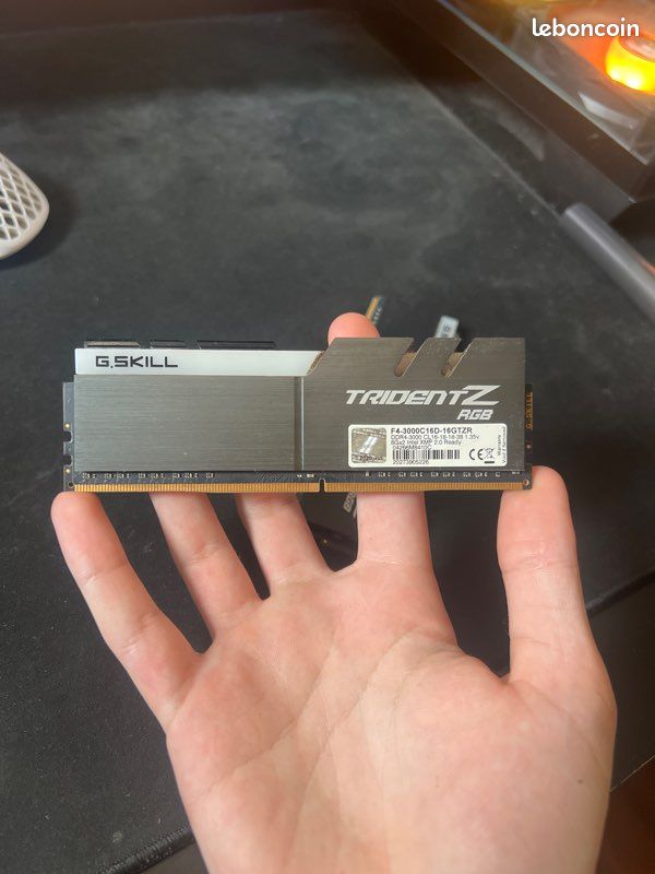2x8 G GSkill Trident Z DDR4 3000 RGB (image 3)