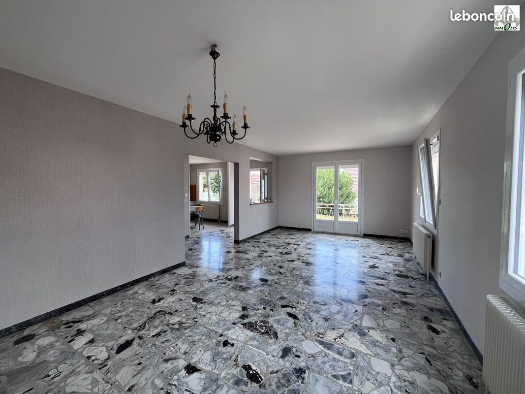 Maison 5 pièces 89 m² · à Bligny-lès-Beaune · 89 m² · 1 215 €
