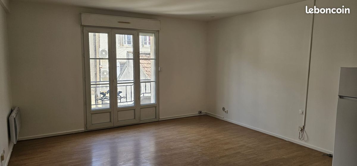 Appartement 1 pièce 26 m² · à Troyes · 26 m² · 360 €