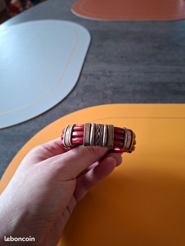 Bracelet bordeaux cuir (image 2)