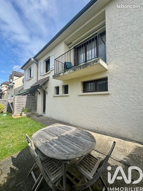 Immeuble 205 m² · à Moret-Loing-Et-Orvanne · 205 m² · 289 000 €
