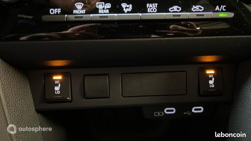 Toyota Yaris Cross 130h Design MY25 (image 27)