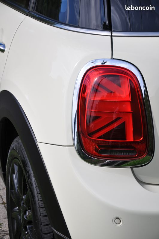 MINI MINI III (F55) 1.5 ONE 102 EDITION HEDDON STREET 5P 5 portes / Toit Ouvrant / Feux LED / éclairage d'ambiance / radar de recul (image 8)