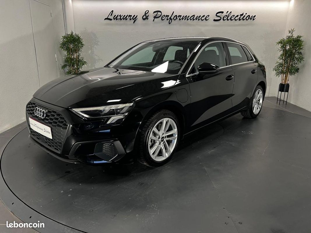 AUDI A3 SPORTBACK 40 TFSI-e 204ch S-Tronic - Hybride rechargeable -1°main - Suivi Audi Monaco (image 1)
