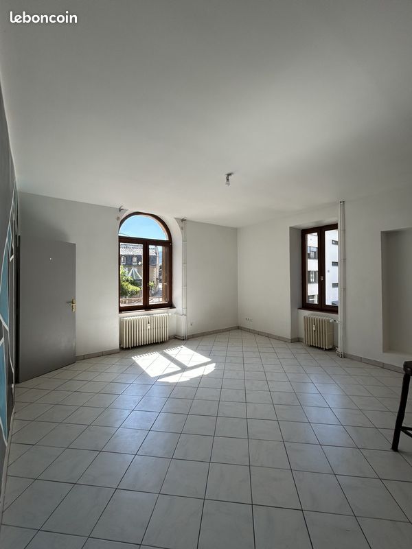 Appartement 3 pièces 63 m² · à Mende · 63 m² · 640 €/mois