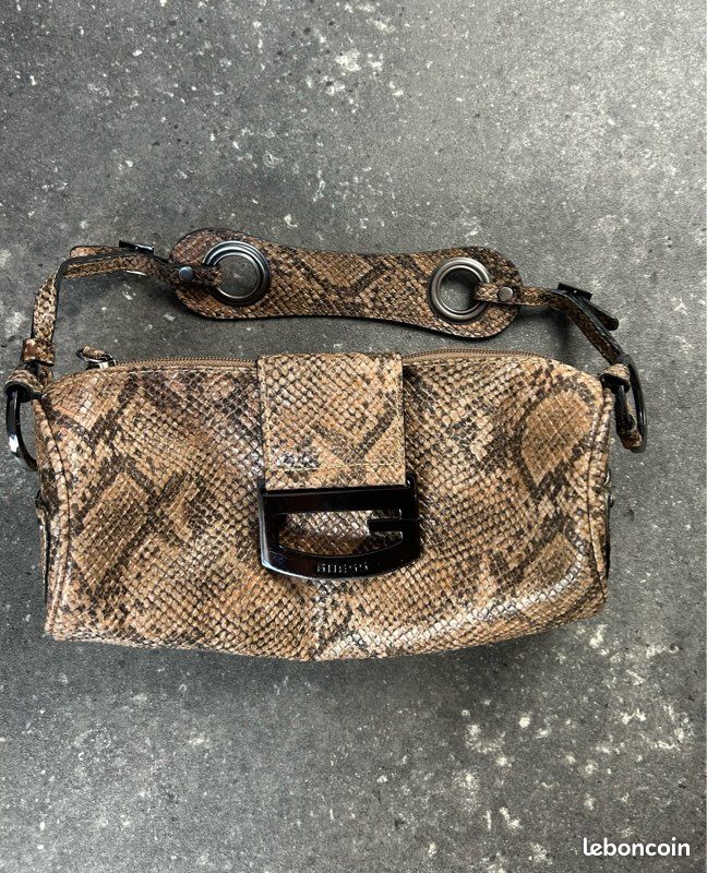 Sac a main vintage dressing en motif python couleur brun serpent