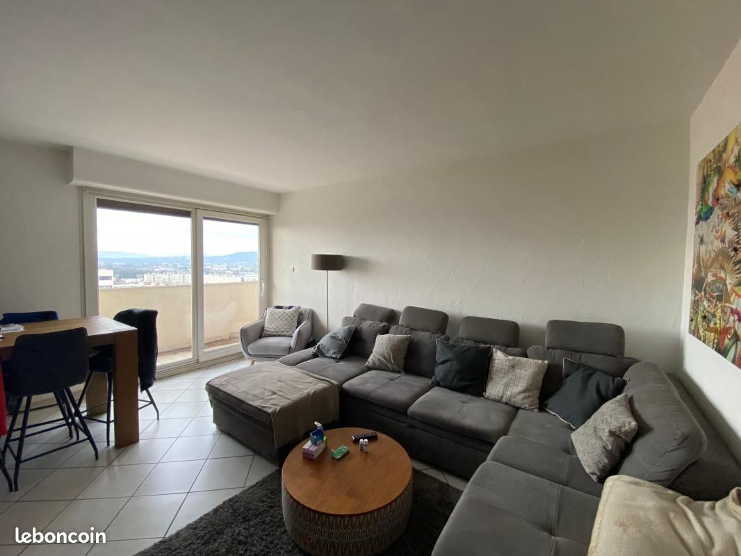 Appartement 3 pièces 59 m² · à Rillieux-la-Pape · 59 m² · 726 €/mois