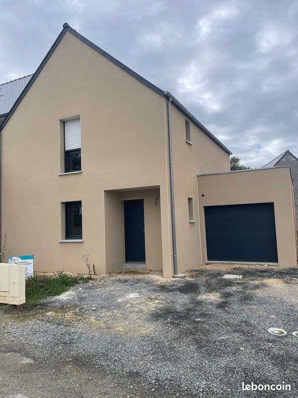 Maison 5 pièces 104 m² · à Tinténiac · 104 m² · 296 000 €