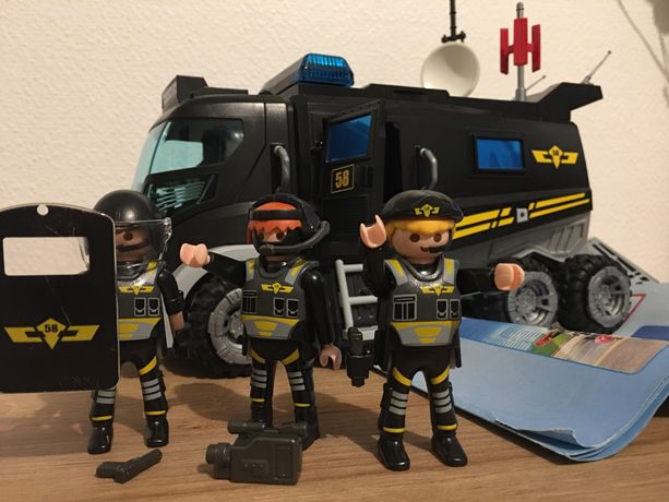 Playmobil Camion des policiers d'élite City Action - de 5 à 10 ans