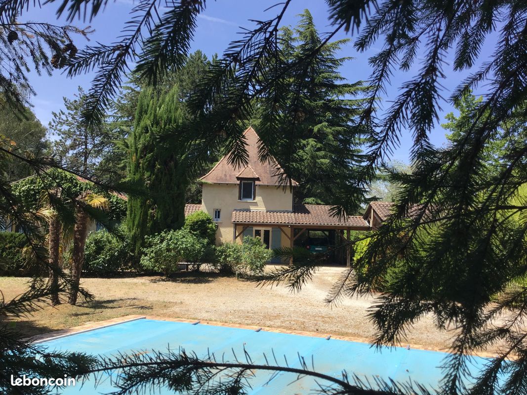 Maison 5 pièces 130 m² · à Bergerac · 130 m² · 335 000 €