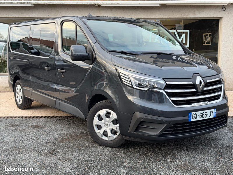 Renault TRAFIC III COMBI 2.0 BLUE DCI 170CH TECHNO AUTO -24 9 PLACES (image 2)