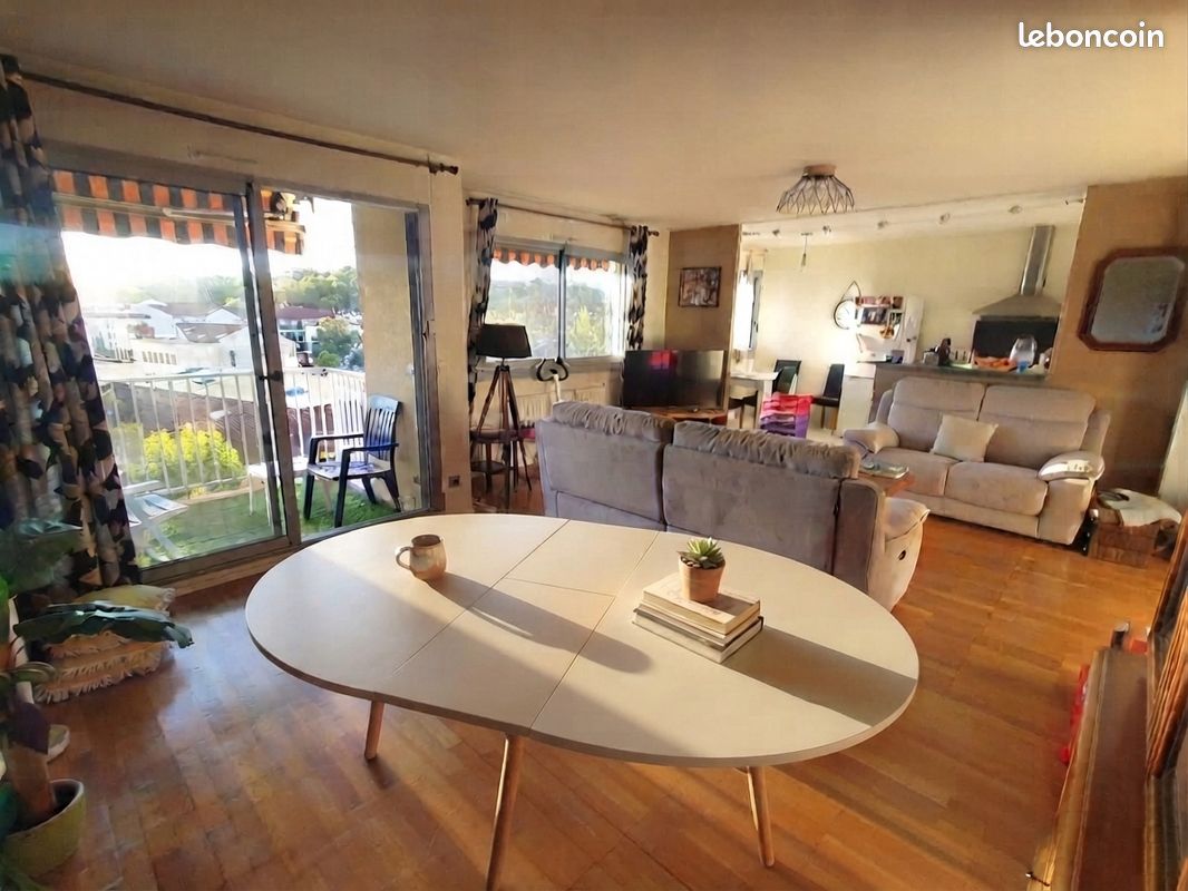 Appartement 3 pièces 89 m² · à Oullins-Pierre-Bénite · 89 m² · 1 300 €/mois