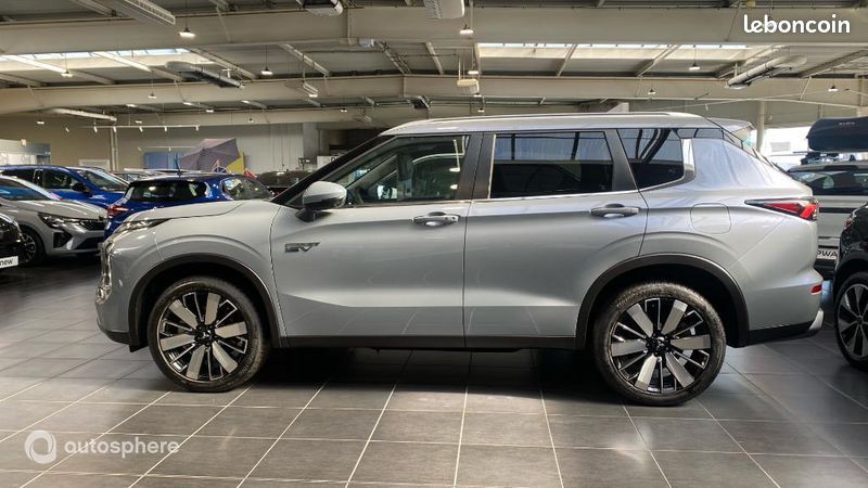 Mitsubishi Outlander 2.4 PHEV 306ch Intense 4WD (image 8)