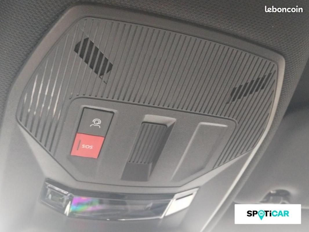 Peugeot 308 PHEV 225 e-EAT8 GT Pack (image 15)