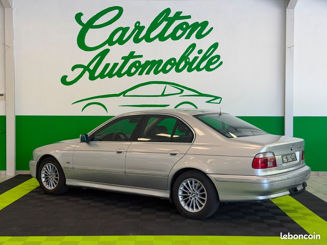 BMW SERIE 5 530d Pack A-CLIMATISATION AUTOMATIQUE (image 3)