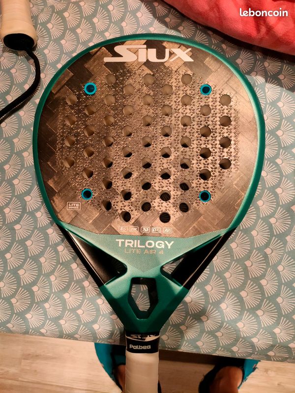 Raquete de Padel SIUX TRILOGY LITE AIR 4 W - Favorita Padel