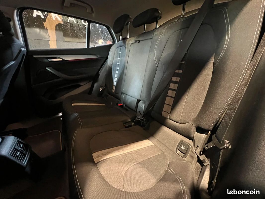 BMW X2 F39 sDrive 18i 140 ch DKG7 Lounge Plus (image 10)