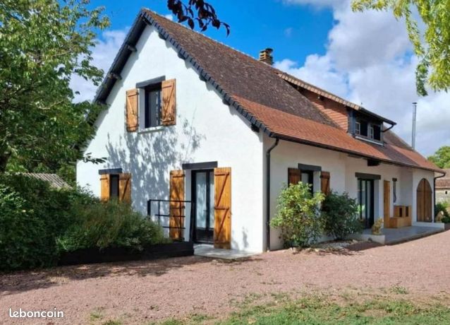 Maison 10 pièces 197 m²