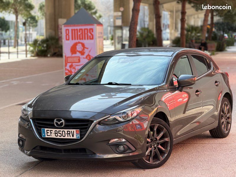 MAZDA 3 – 1.5 Skyactiv-D 105 ch – 2016 (image 2)