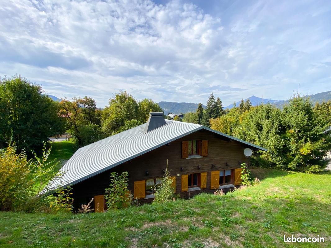 Maison 3 pièces 147 m² · à Arâches-la-Frasse · 147 m² · 457 600 €