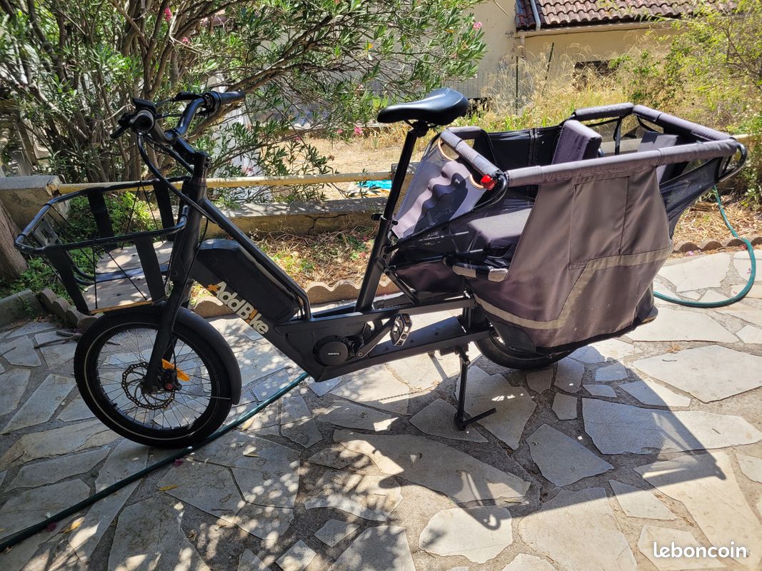 Vélo cargo longtail (image 1)