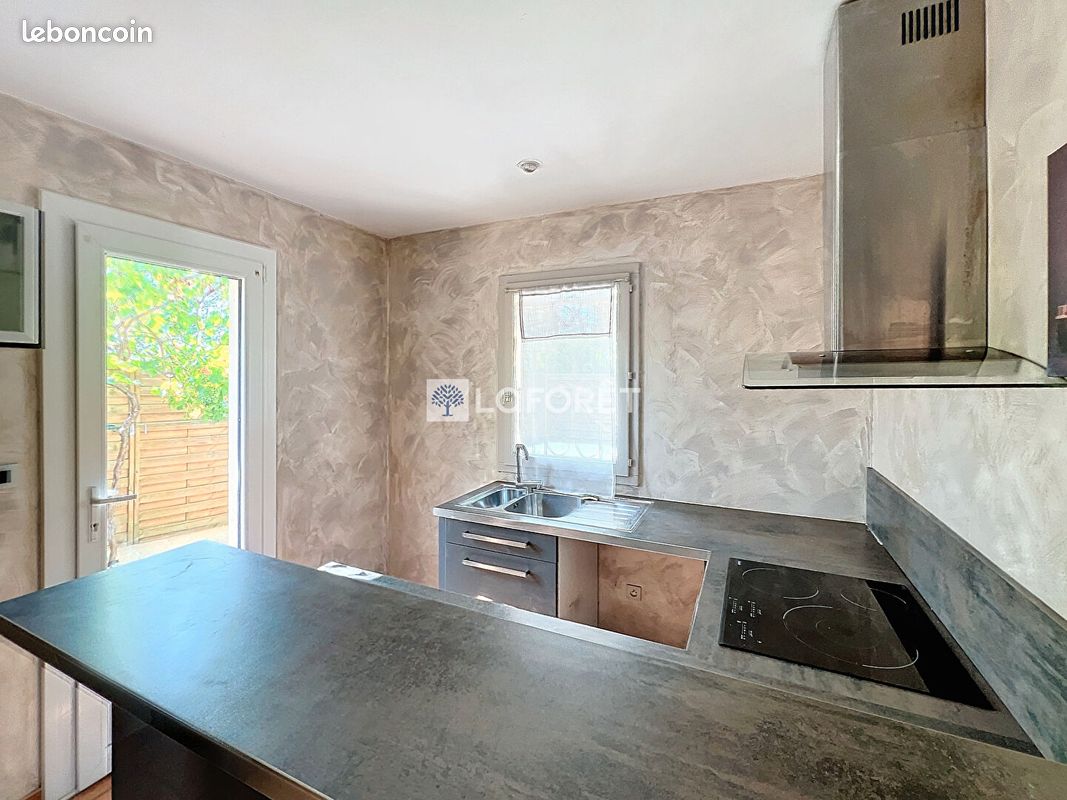 Maison a louer salon-de-provence - 4 pièce(s) - 78 m2 - Surfyn