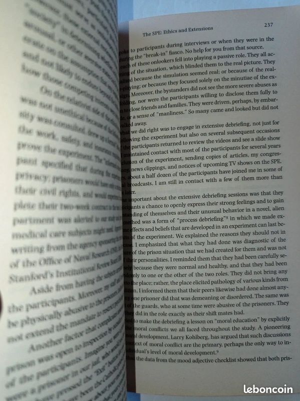RARE livre the lucifer effect Philip Zimbardo (image 3)