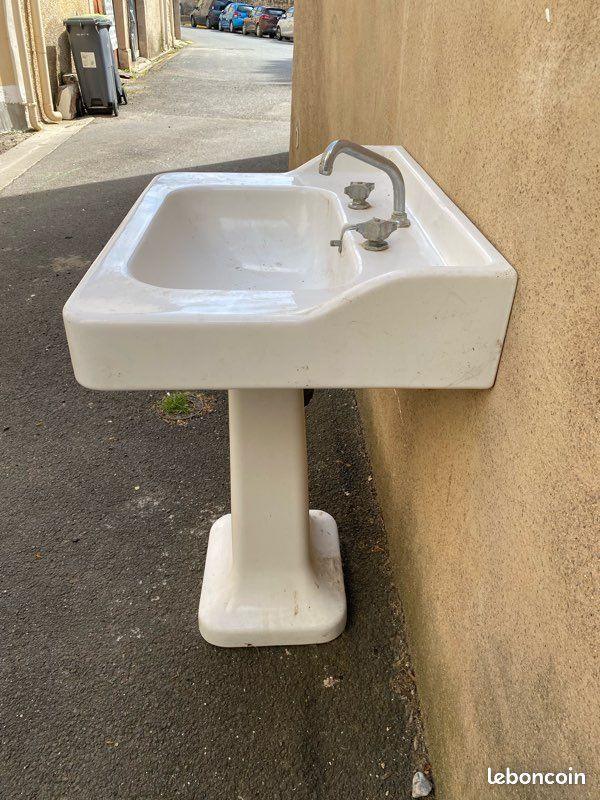 Lavabo en céramique (image 5)