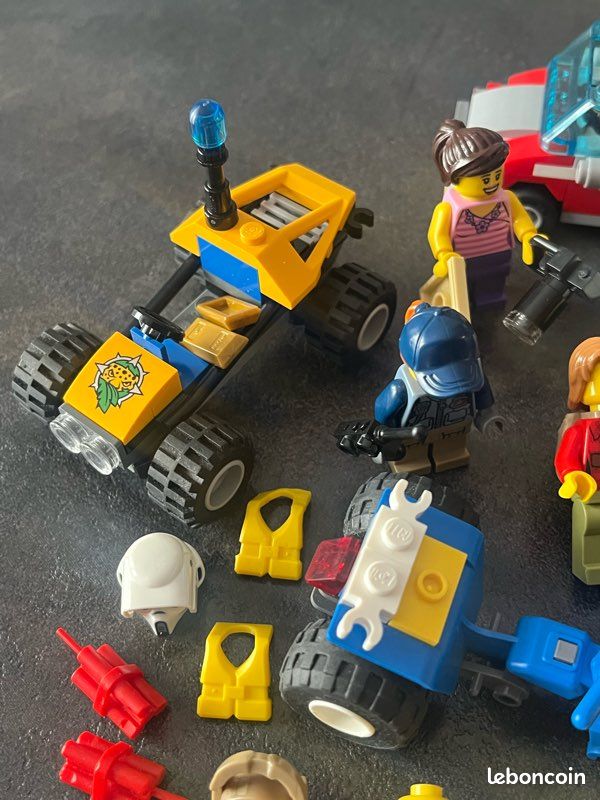 Lego city (image 3)