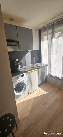T2 rénové 30m² au calme proche de tout