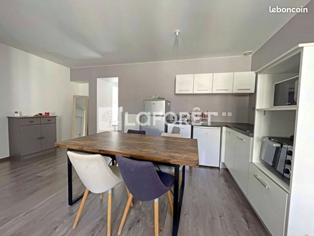 Appartement 3 pièces 52 m² · à Saint-Étienne · 52 m² · 75 000 €