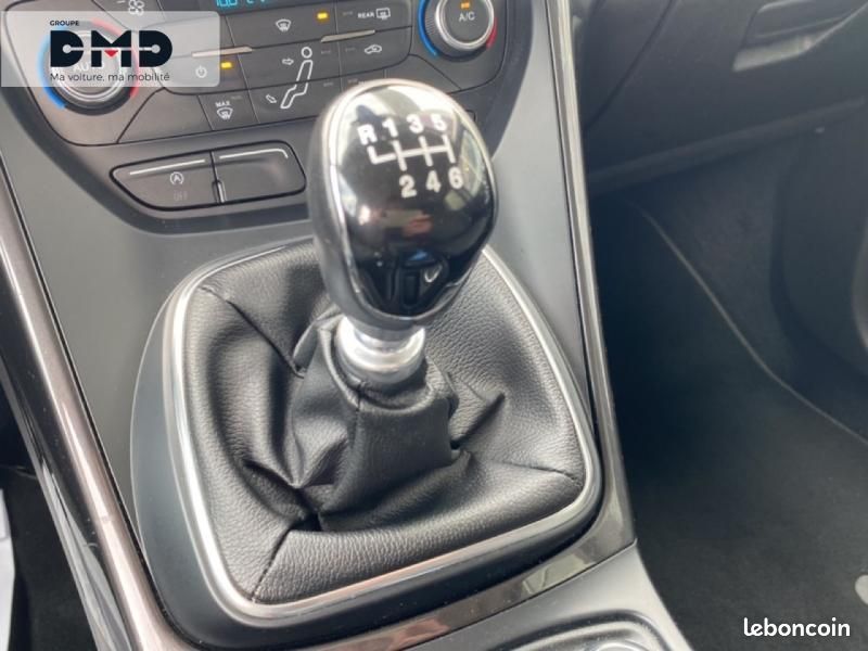 Ford C-MAX 1.0 EcoBoost 125ch Stop&Start Titanium (image 8)