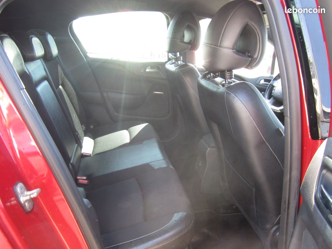Citroen ds4 1.6 hdi 115ch so chic bv6 1ere main (image 7)